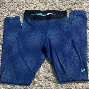 Nike pro
